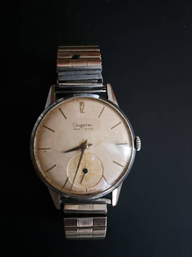 Broken Dugena Watch(Sold for spares or repairs)