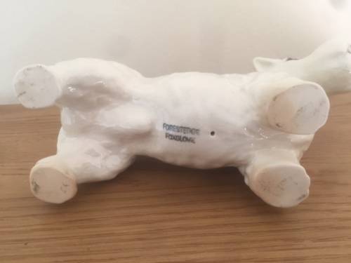 BESWICK-COLLECTABLE SEALYHAM TERRIER !!!!!!