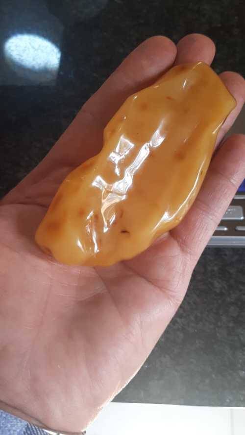 BIG 250ct BEST QUALITY BEESWAX BALTIC AMBER