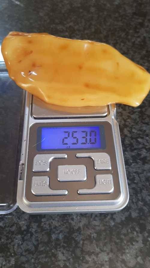 BIG 250ct BEST QUALITY BEESWAX BALTIC AMBER