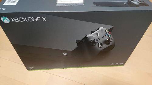 xbox one x 1TB 4K Console ~ series plus games
