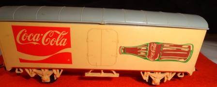 A LIMA COCA COLA  special coach  (yellow with grey roof.)