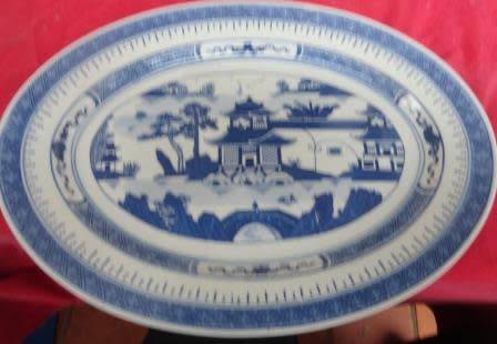 A magnificent blue and white Chinese platter-no damage