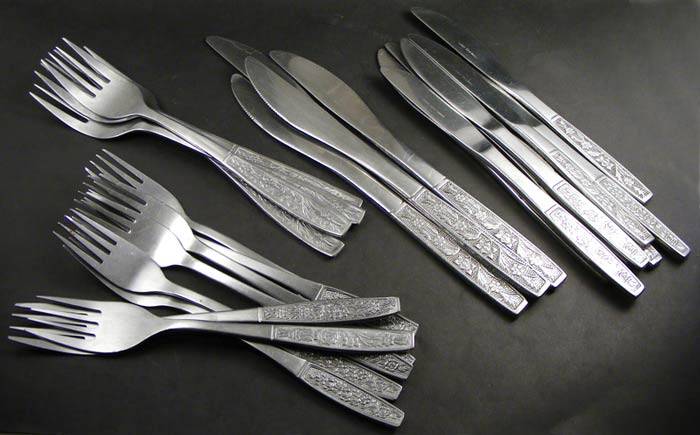Bargain Vintage Selection of Stainless Cutlery - Knives and Forks - 24 pieces - Good Quality