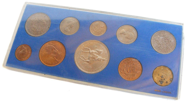 1953 Queen Elizabeth II Coronation 10 Coin Set in Case incl. Scottish shilling
