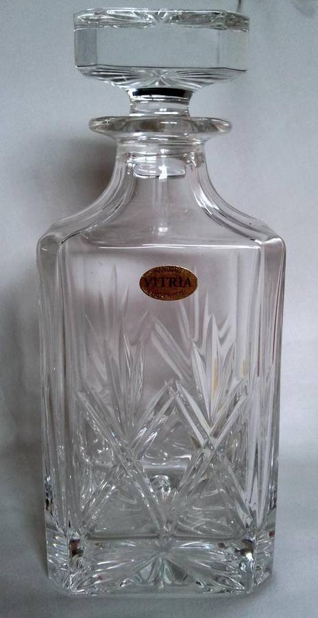 VITRIA CRYSTAL DECANTER