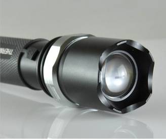 20 ON AUCTION!!! 800LM LED 1200W FLASHLIGHT KIT,Rechargeable and ZOOM,BRAND NEW!!!