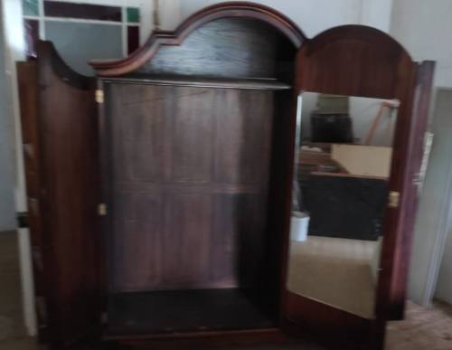 Armoire