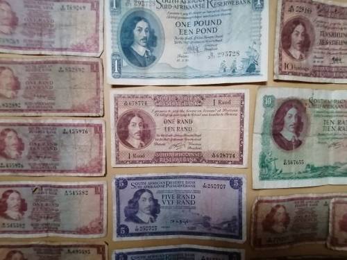 Mix of South Africa Rands, Pounds and Shillings