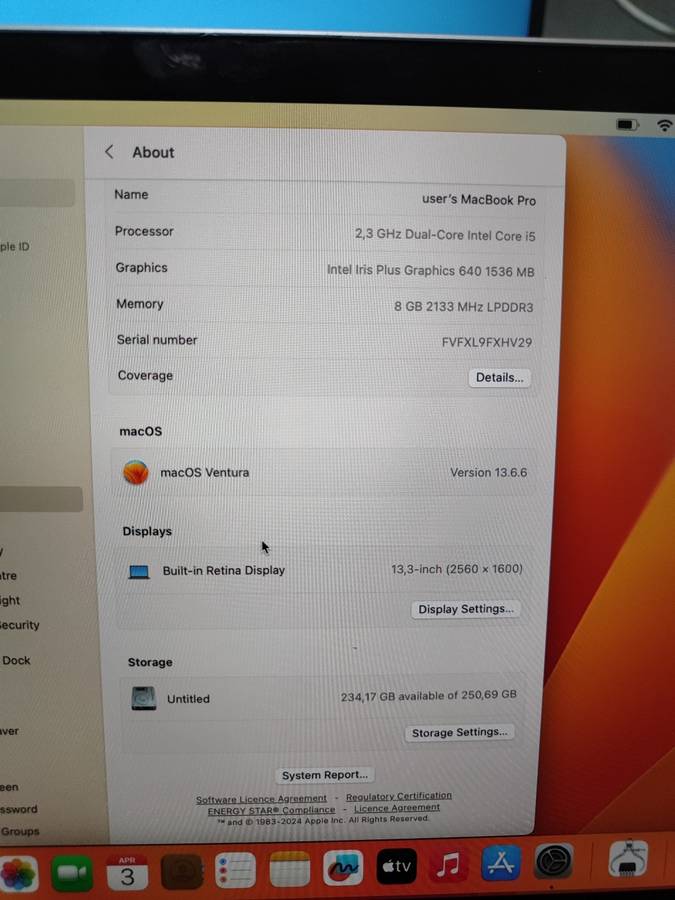 MacBook Pro 2017 - 13 inch - Core i5 - 8GB RAM - 256GB SSD