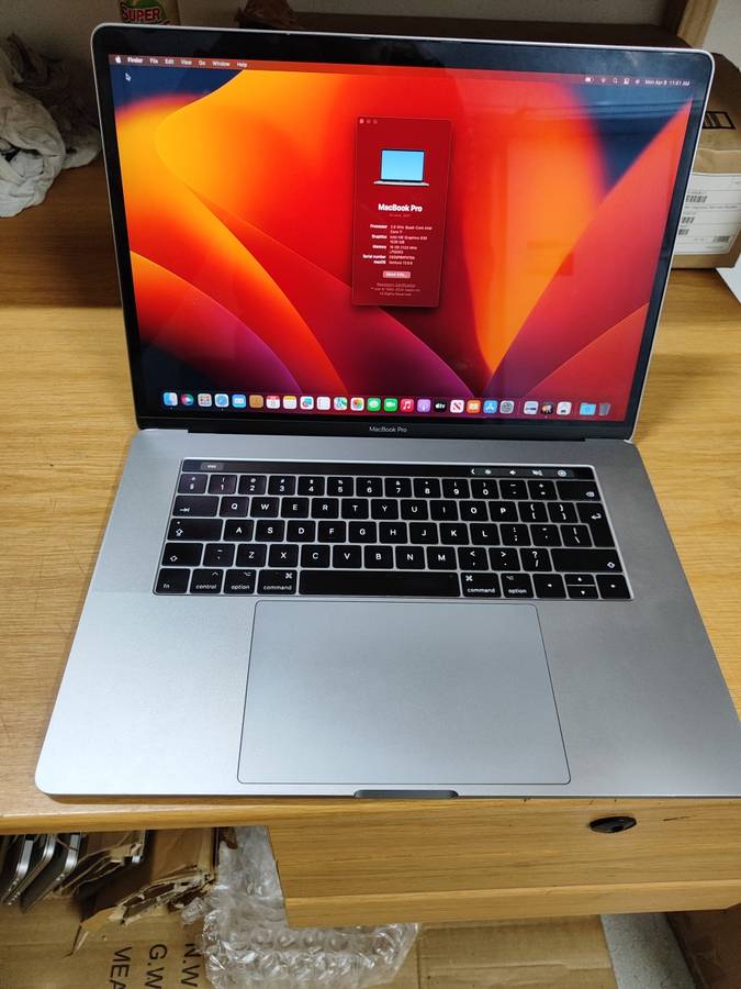MacBook Pro Retina 15 inch - Core i7 - 16GB RAM - 512GB SSD