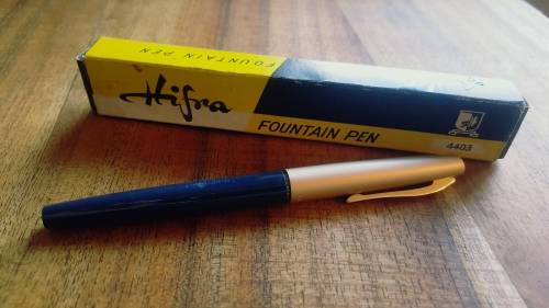 VINTAGE HIFRA FOUNTAIN PEN WITH ORIGINAL BOX