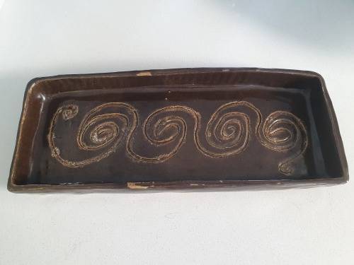 Handmade Vintage Pottery Platter/Plate with swirl patterns (Signed)