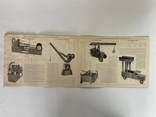 Meccano Set 3 Red And Green