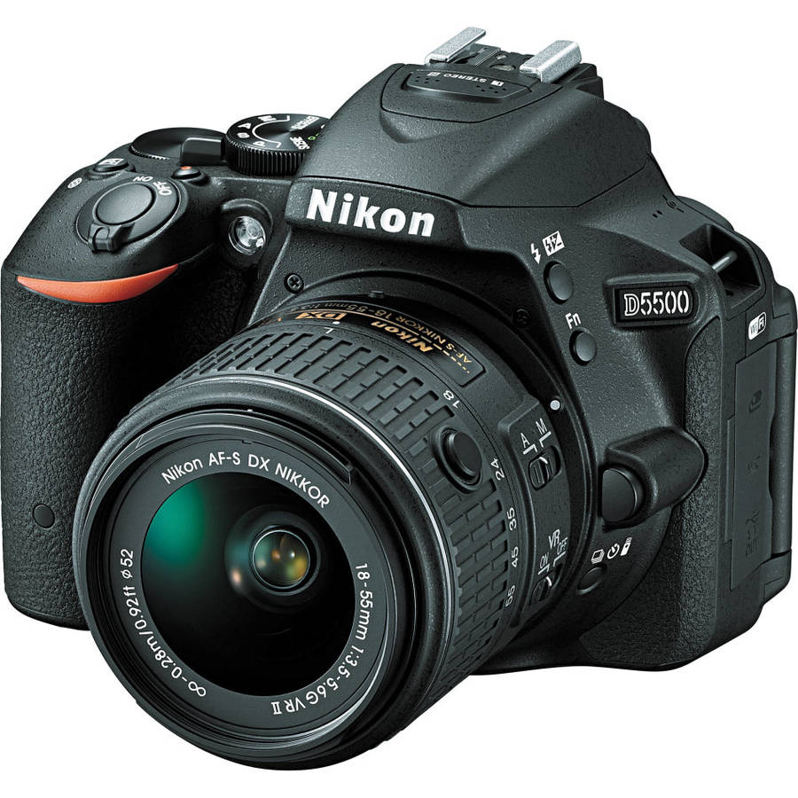 NIKON D5500 DSLR CAMERA BODY plus Nikon AF-s Zoom Nikkor 18-55mm VR ii Lens Kit