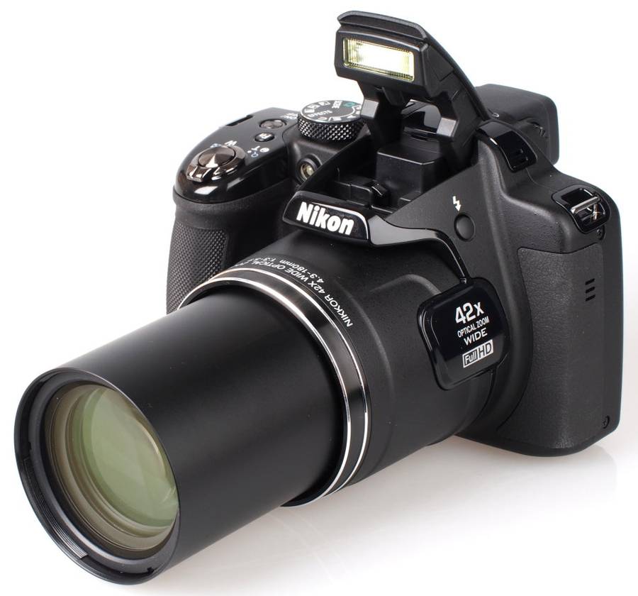 Nikon CoolPix P530 16 MP CMOS Digital Camera with 42x Zoom Lens and Full HD
