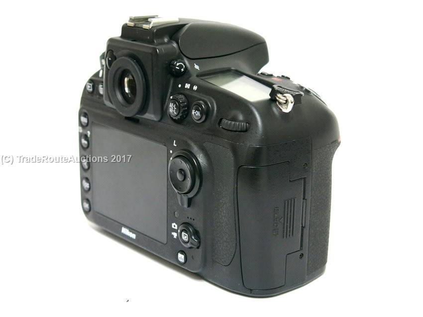 Nikon D800E 36.3MP DSLR Camera Body Only, FX Full Frame F-Mount, D800 E Low Shutter Count : < 9K