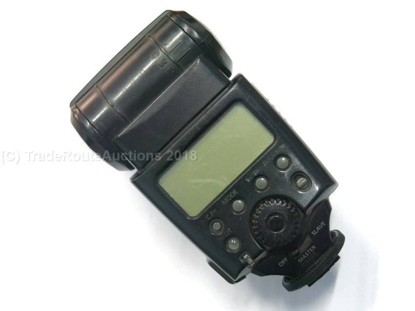 Canon Speedlite 580EX Flash for Canon EOS DIGITAL SLR Cameras *** BARGAIN ** Fits all CANON DSLRs