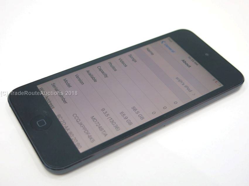 Apple iPod Touch | SPACE GREY | 64GB | 5th Generation | A1421 | MD724BT/A | RETINA DISPLAY