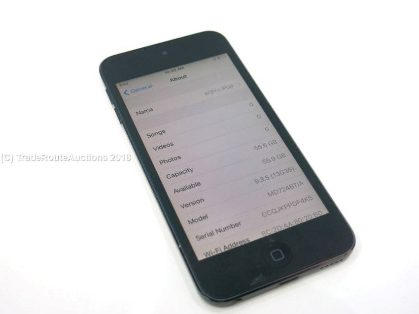 Apple iPod Touch | SPACE GREY | 64GB | 5th Generation | A1421 | MD724BT/A | RETINA DISPLAY