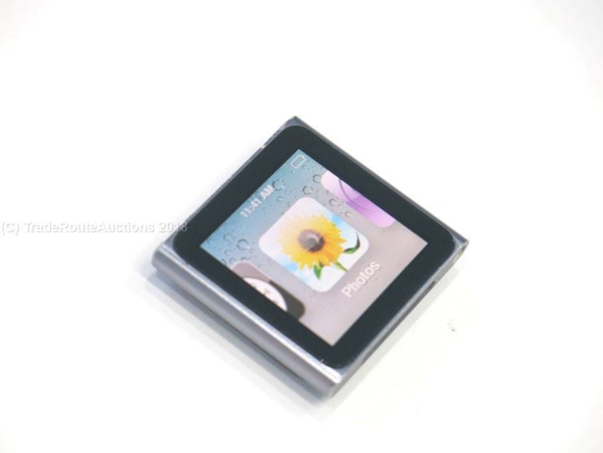 Apple iPod nano 6th Generation (8GB) (Graphite) MC688