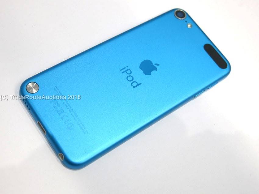 Apple iPod Touch | WHITE/BLUE | 32GB | 5th Generation | A1421 | MD717ZP/A | RETINA DISPLAY