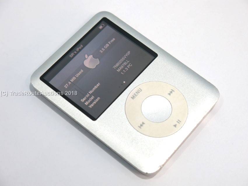 Apple iPod Nano | Silver | 4GB | 3rd Generation | MA978