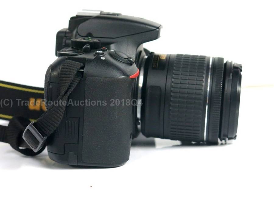 NIKON D5500 DSLR CAMERA BODY plus Nikon AF-P Zoom Nikkor 18-55mm DX Lens Kit