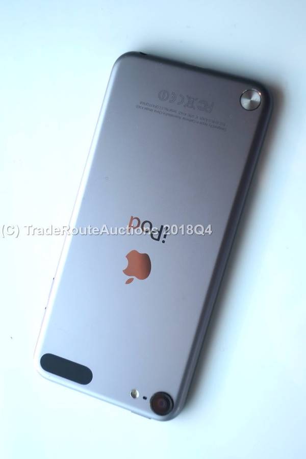 Apple iPod Touch | SPACE GREY | 32GB | 5th Generation | A1421 | ME978BT/A | RETINA DISPLAY