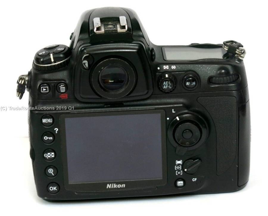 NIKON D700 DSLR CAMERA Body PROFESSIONAL DSLR BODY
