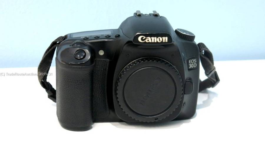 Canon EOS 30D Digital SLR CAMERA BODY ONLY