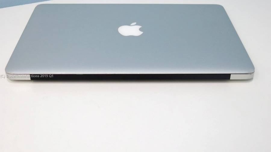 Apple MacBook Air 13.3-inch | Core i5 1.8GHz | 8GB RAM | 128GB SSD MACBOOK AIR 13 INCH 2017 MODEL