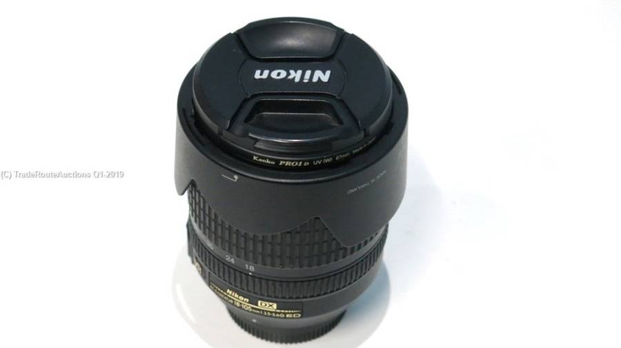 Nikon DX AF-S DX Nikkor 18-105mm VR f/3.5-5.6 Lens for Nikon Digital SLR Cameras