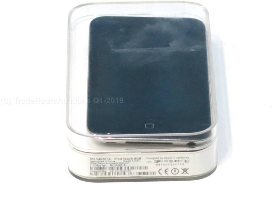 Apple iPod Touch 4th Generation Black | 8GB Retina Display | MC540BT/A | A1367