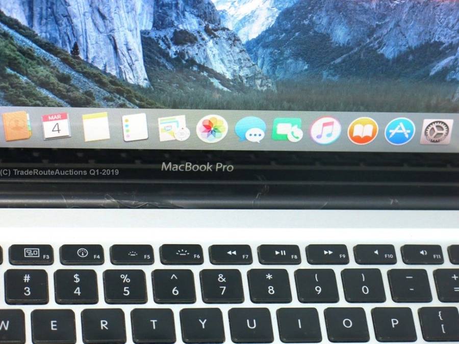 MacBook Pro 15.4-inch | Core 2 duo 2.53GHz | 4GB DDR3 RAM | 500GB HDD *** GENUINE APPLE ***