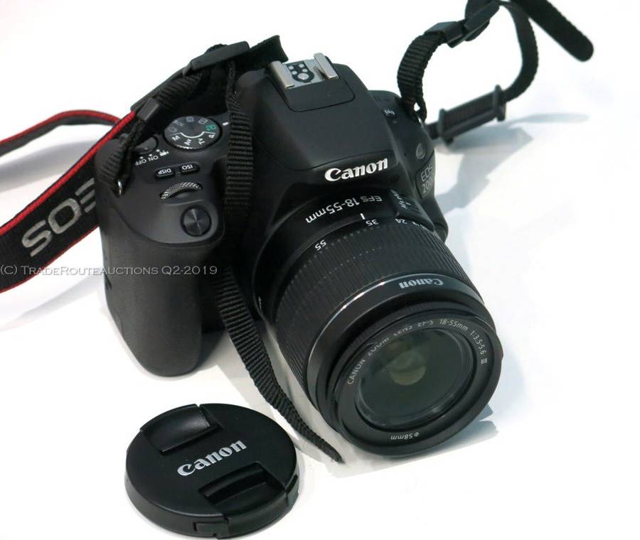 Canon EOS 200D DSLR Camera - 24.2MP - DIGIC 7 - with Canon 18-55 III Lens kit