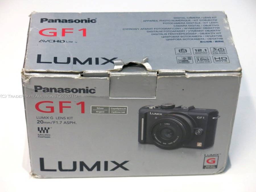 Boxed - Panasonic DMC-GF1 Digital Camera with LUMIX G 20mm Lens Kit