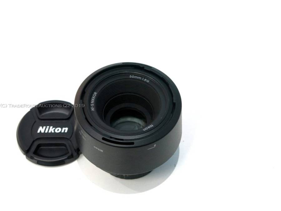Nikon AF-S Nikkor 50mm f1.8G Lens for Nikon Digital Cameras