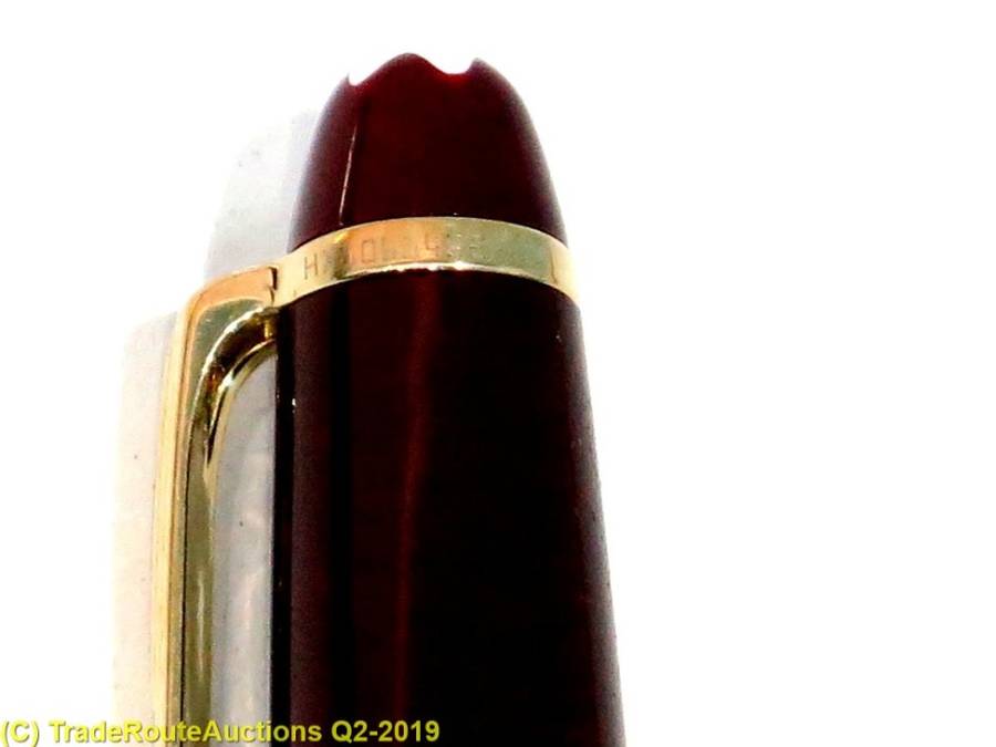 (BURGUNDY RED) Montblanc Meisterstuck Ballpoint Pen  *** MONT BLANC ***