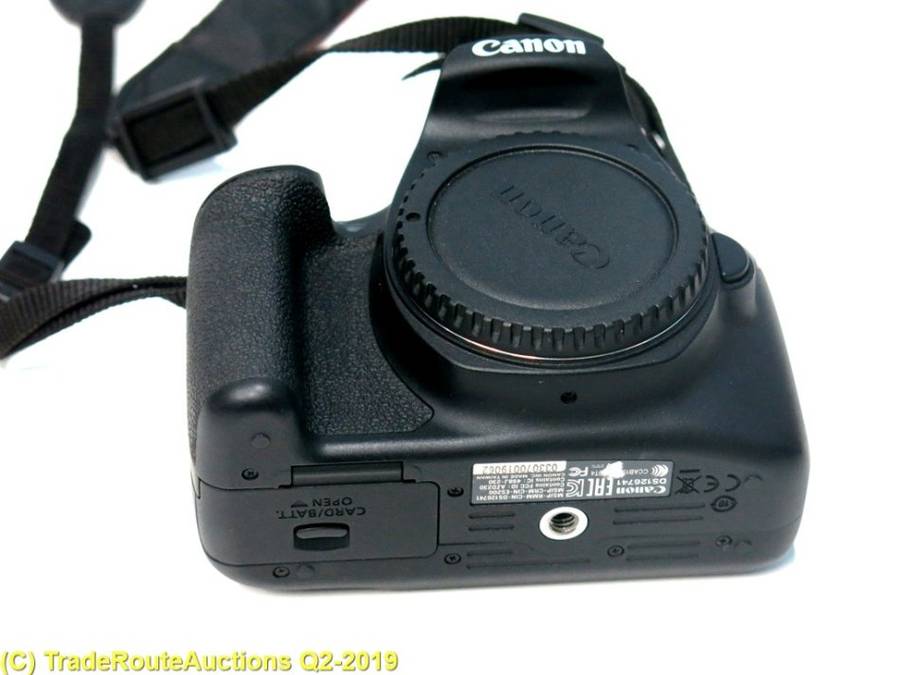 Boxed - Canon 2000D DSLR Lens Kit - with Canon 18-55 Lens