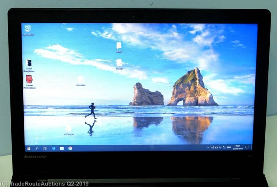 LENOVO IDEAPAD 300 | CORE i5 6200U 6th Gen @ 2.3GHZ  | 8GB RAM | 1TB HDD | LAPTOP - NOTEBOOK