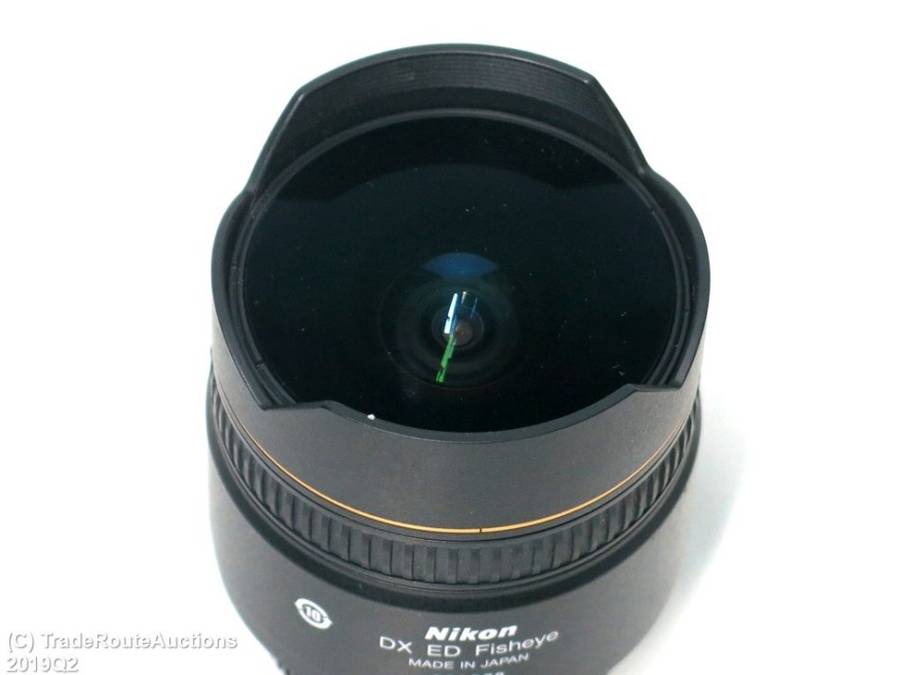 Nikon AF 10.5mm f/2.8G ED DX Fisheye Nikkor Lens for Nikon DSLR Cameras *** FISH EYE LENS ***
