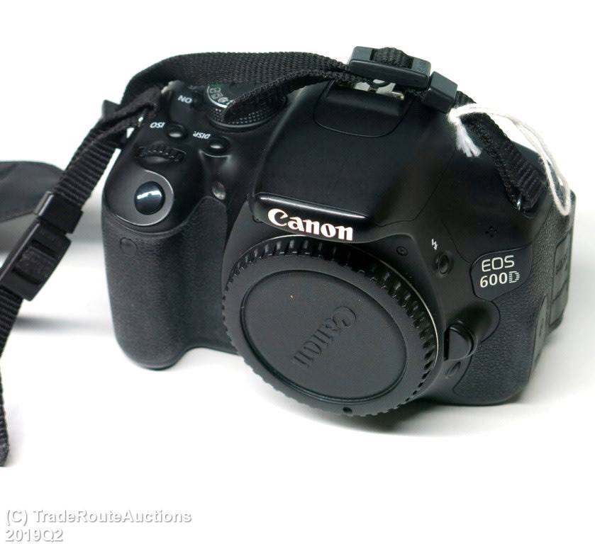 Canon EOS 600D Digital SLR CAMERA BODY ONLY - PROFESSIONAL [18 Megapixels]