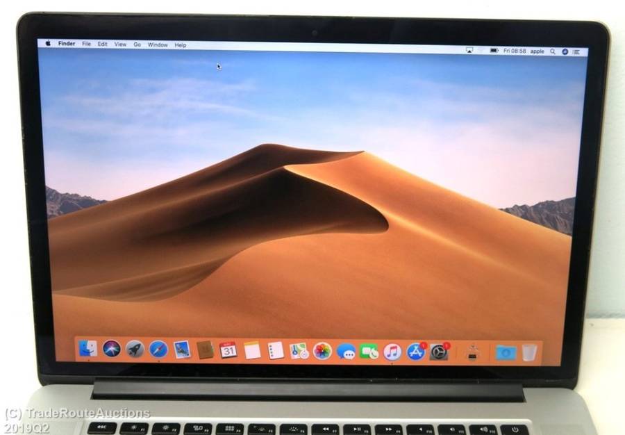 Apple MacBook Pro 15.4-inch  | Core i7 2.7GHz | 16GB RAM | 512GB SSD ** RETINA DISPLAY **