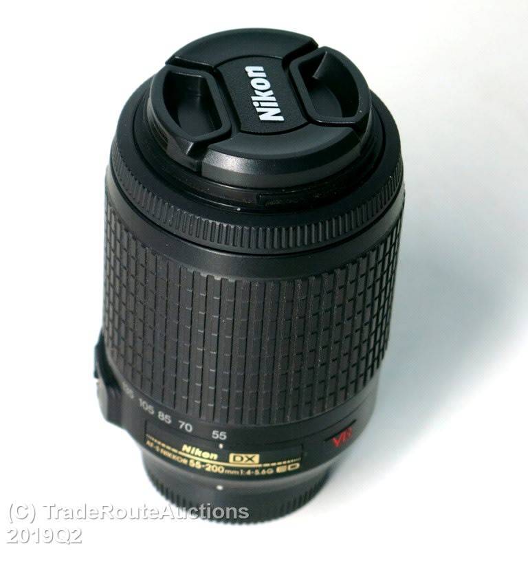 Nikon AF-S NIKKOR 55-200mm VR [ VIBRATION REDUCTION ] LENS