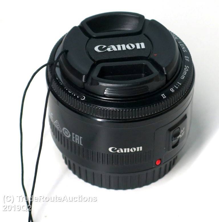 Please read - Canon EF 50mm f/1.8 II Lens - Fits Canon Cameras