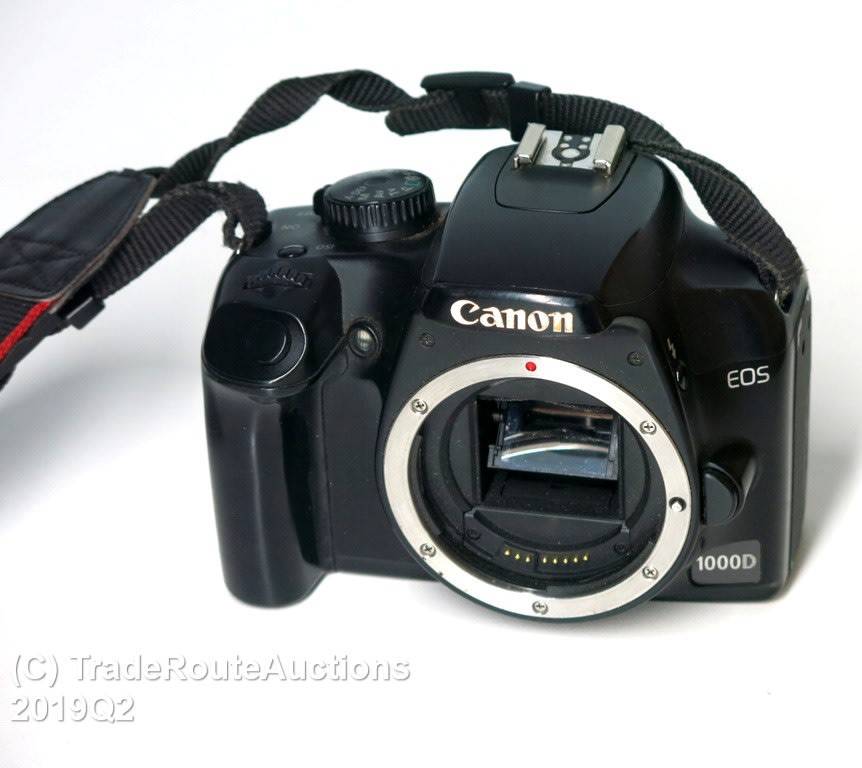 Canon EOS 1000D Digital SLR camera BODY ONLY