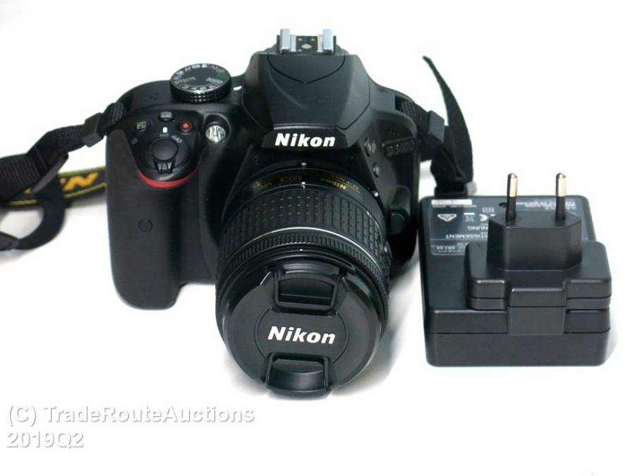Nikon D3400 24.2 MP CMOS Digital SLR Camera body + Nikon AF-P 18-55 VR Lens Kit