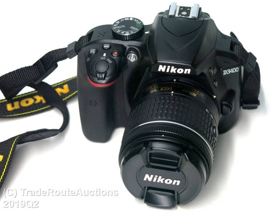 Nikon D3400 24.2 MP CMOS Digital SLR Camera body + Nikon AF-P 18-55 VR Lens Kit