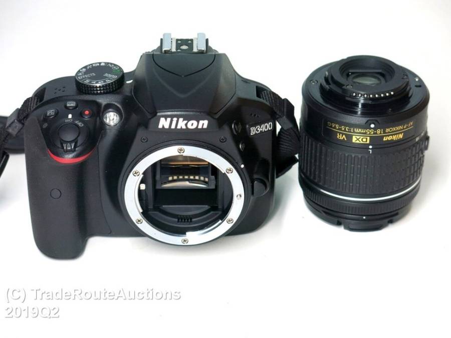 Nikon D3400 24.2 MP CMOS Digital SLR Camera body + Nikon AF-P 18-55 VR Lens Kit